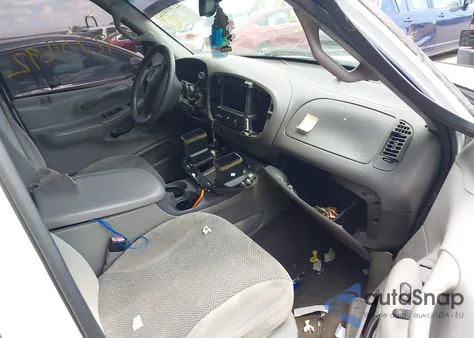 2002 Ford Expedition Xlt из США, поврежденный, VIN 1FMPU16L52LA21692